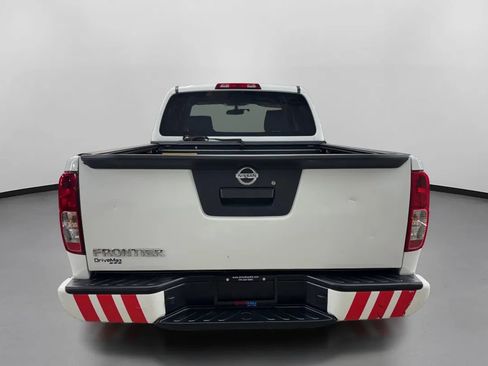 Used 2019 Nissan Frontier S image 8
