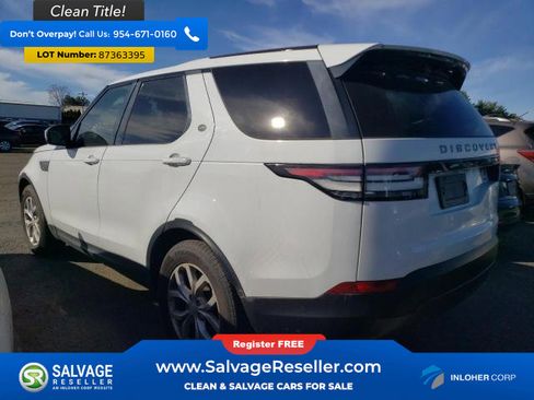 Used 2020 Land Rover Discovery SE image 3