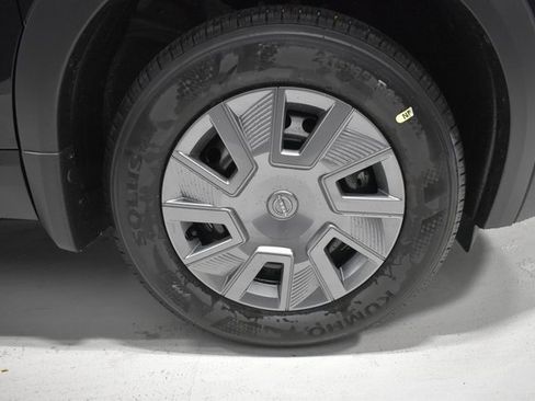 Certified 2026 Nissan Kicks S image 10