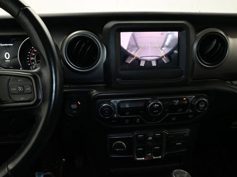 Used 2021 Jeep Wrangler Unlimited Sport image 22