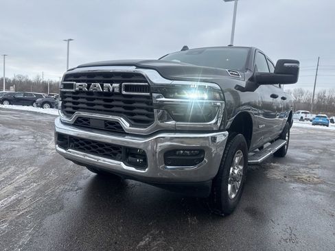 Used 2025 RAM 2500 Big Horn image 24