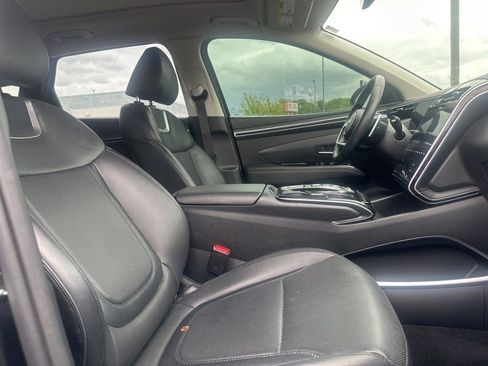 Used 2024 Hyundai Tucson Limited image 37