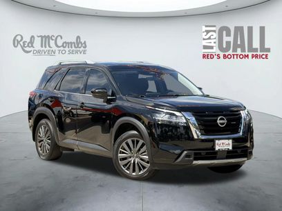Used 2024 Nissan Pathfinder SL w/ SL Premium Package