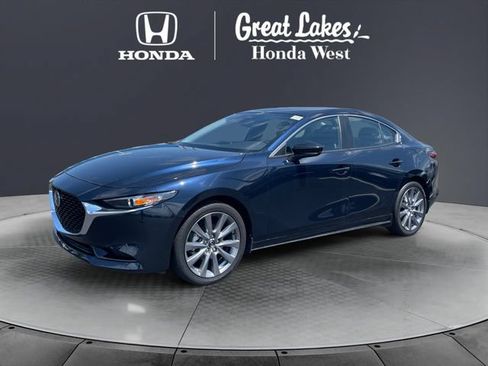 Used 2025 MAZDA MAZDA3 s w/ Black Accent Package FWD image 1
