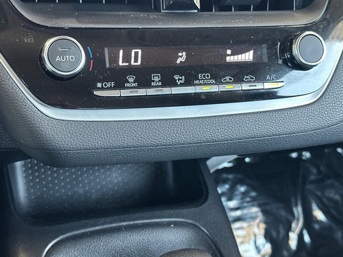 Certified 2024 Toyota Corolla LE FWD image 18