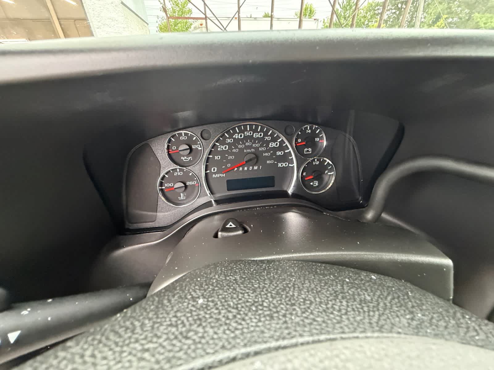 Used 2024 Chevrolet Express 3500 LT w/ LT Preferred Equipment Group RWD image 16