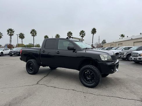 Used 2012 Nissan Titan S image 14
