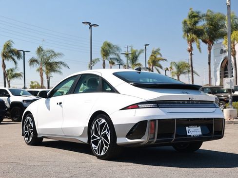 Used 2025 Hyundai Ioniq 6 SEL AWD/4WD image 7