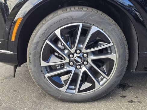 New 2026 Cadillac Optiq Sport 1 image 6