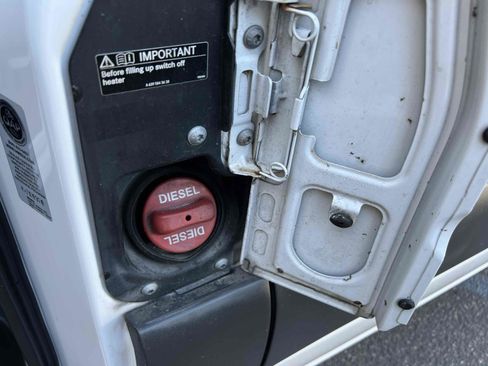 Used 2019 Mercedes-Benz Sprinter 2500 w/ Driver Convenience Package image 83