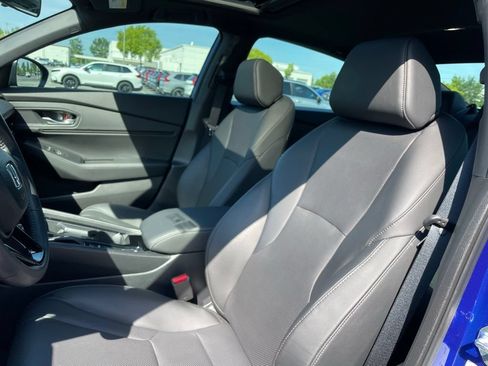 Used 2025 Honda Accord Sport image 25