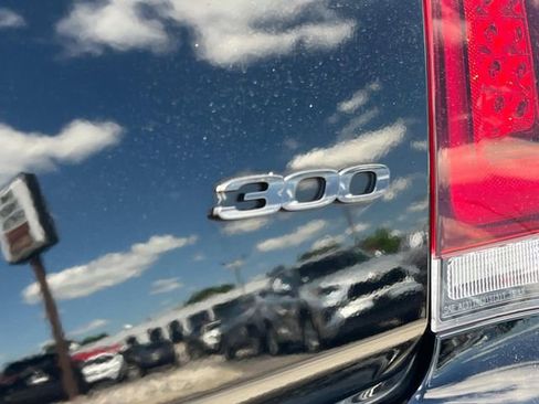 Used 2022 Chrysler 300 Touring L w/ Popular Equipment Group RWD image 13