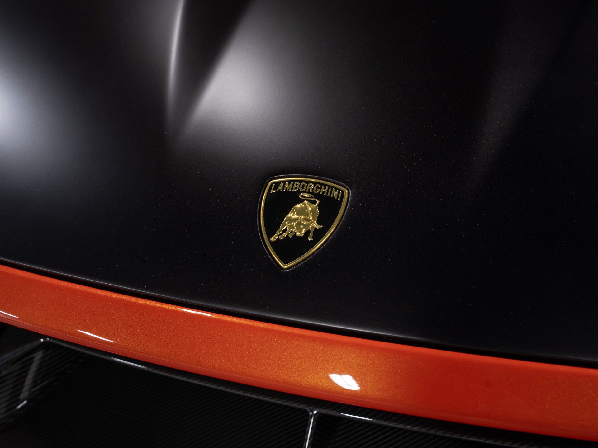 Used 2024 Lamborghini Huracan STO RWD image 16