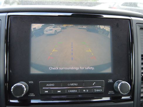 Used 2021 Nissan Titan S w/ S Utility Package RWD image 17