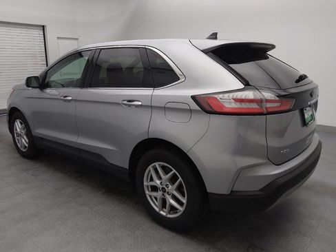 Used 2024 Ford Edge SEL image 3