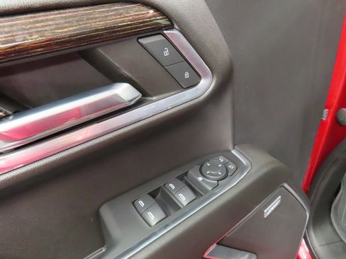 Used 2022 GMC Sierra 1500 Elevation w/ Preferred Package image 46