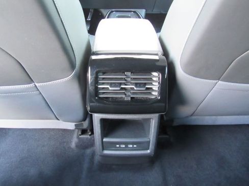 Used 2023 Volkswagen ID.4 S image 29