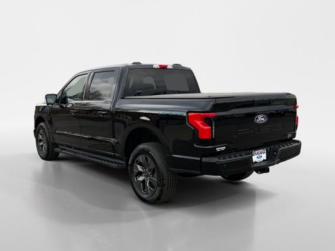Used 2025 Ford F150 Lightning Flash image 3