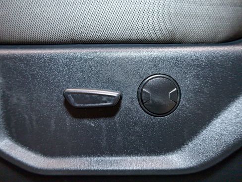 Used 2022 Ford F250 XLT w/ XLT Premium Package image 21