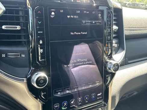 Used 2019 RAM 3500 Laramie AWD/4WD image 18