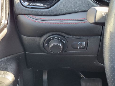 Used 2024 Dodge Durango GT AWD/4WD image 11
