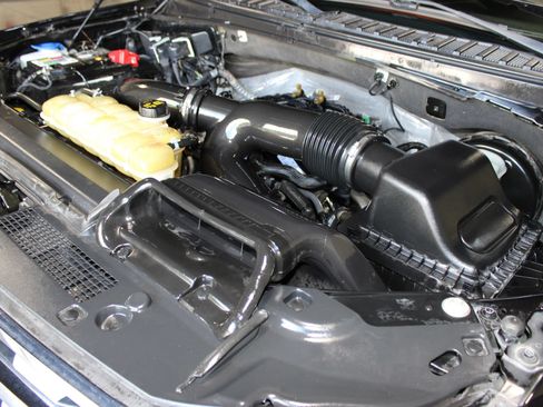 Used 2021 Ford Expedition Limited RWD image 52