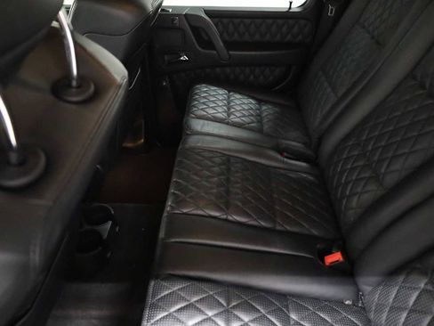 Used 2015 Mercedes-Benz G 63 AMG 4MATIC image 32
