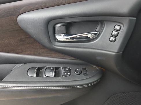 Used 2019 Nissan Murano Platinum AWD/4WD image 24