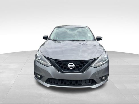 Used 2018 Nissan Sentra SR w/ SR Midnight Edition Package FWD image 3