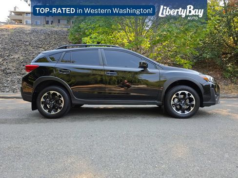Used 2023 Subaru Crosstrek 2.0i Premium AWD/4WD image 4