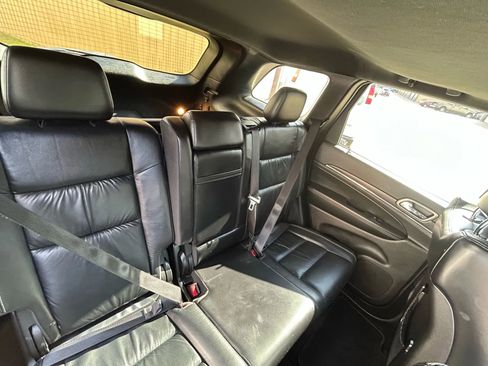 Used 2015 Jeep Grand Cherokee Limited image 16