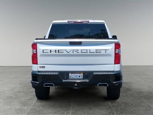 Used 2022 Chevrolet Silverado 1500 LT Trail Boss w/ Safety Package AWD/4WD image 4