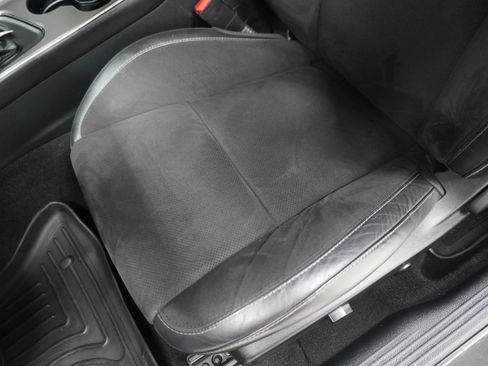 Used 2020 Dodge Challenger R/T Scat Pack w/ Plus Package RWD image 12