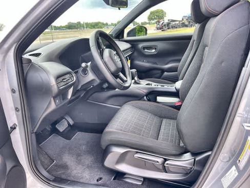 Used 2026 Honda HR-V Sport image 3