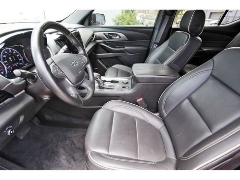 Used 2023 Chevrolet Traverse Premier w/ Redline Edition AWD/4WD image 6