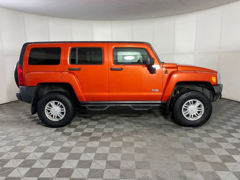 Used 2008 HUMMER H3 image 7