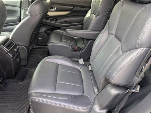 Used 2021 Subaru Ascent Limited w/ Technology Package image 17