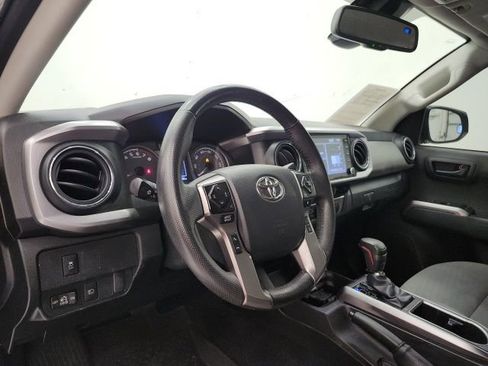 Used 2023 Toyota Tacoma SR5 w/ Technology Package image 12