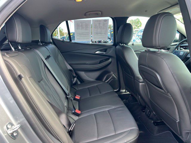 Used 2024 Buick Encore GX Avenir w/ Avenir Convenience Package FWD image 16