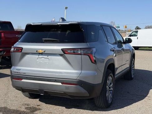Used 2026 Chevrolet Equinox LT w/ Convenience Package II AWD/4WD image 6
