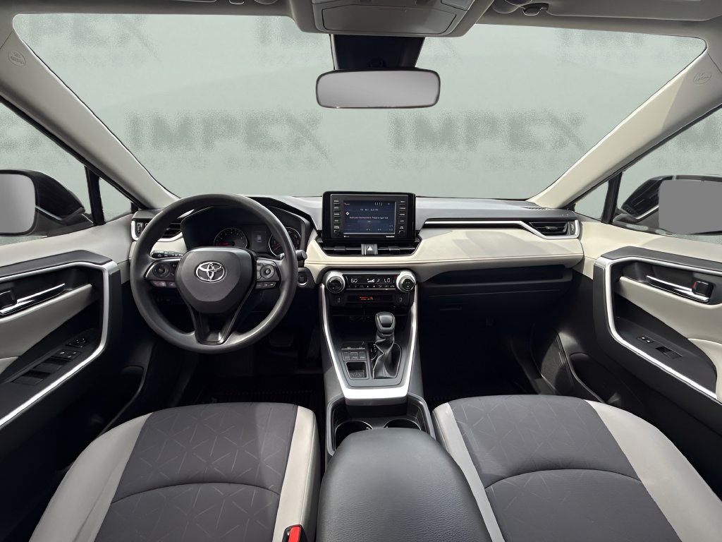 Used 2021 Toyota RAV4 XLE w/ Convenience Package AWD/4WD image 12