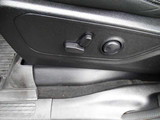 Certified 2023 RAM 1500 Big Horn AWD/4WD image 4