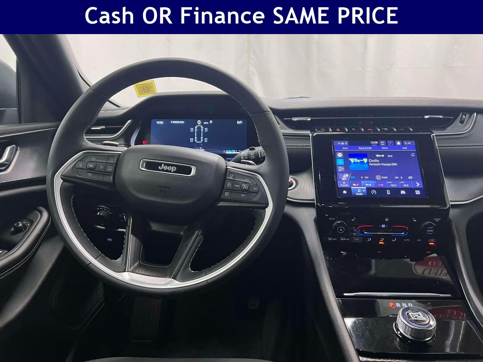 Certified 2025 Jeep Grand Cherokee L Laredo w/ Luxury Tech Group I AWD/4WD image 2