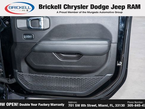 Used 2023 Jeep Wrangler Unlimited Sahara w/ Cold Weather Group AWD/4WD image 13