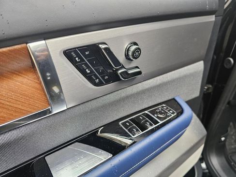 New 2026 Cadillac Vistiq Premium Luxury AWD/4WD image 36