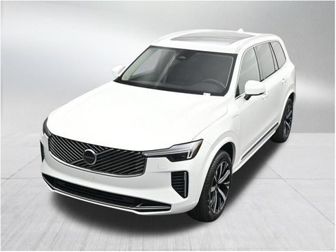 New 2026 Volvo XC90 T8 Core AWD/4WD image 16