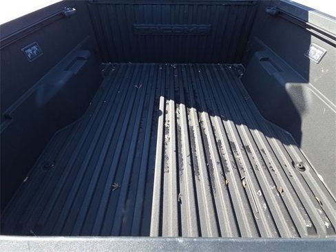 Used 2024 Toyota Tacoma TRD Off-Road image 12