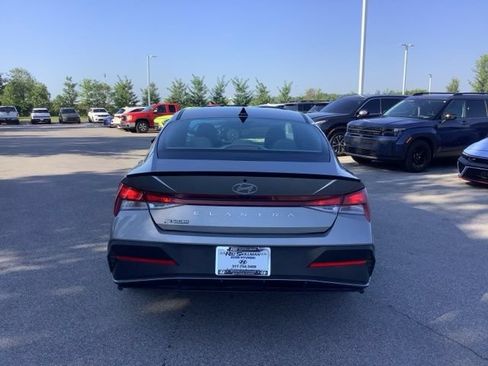 Used 2025 Hyundai Elantra Sport w/ Cargo Package FWD image 6