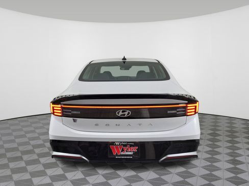 New 2026 Hyundai Sonata SEL FWD image 37