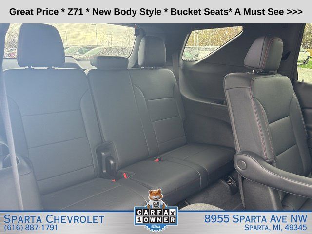 Used 2025 Chevrolet Traverse Z71 AWD/4WD image 24